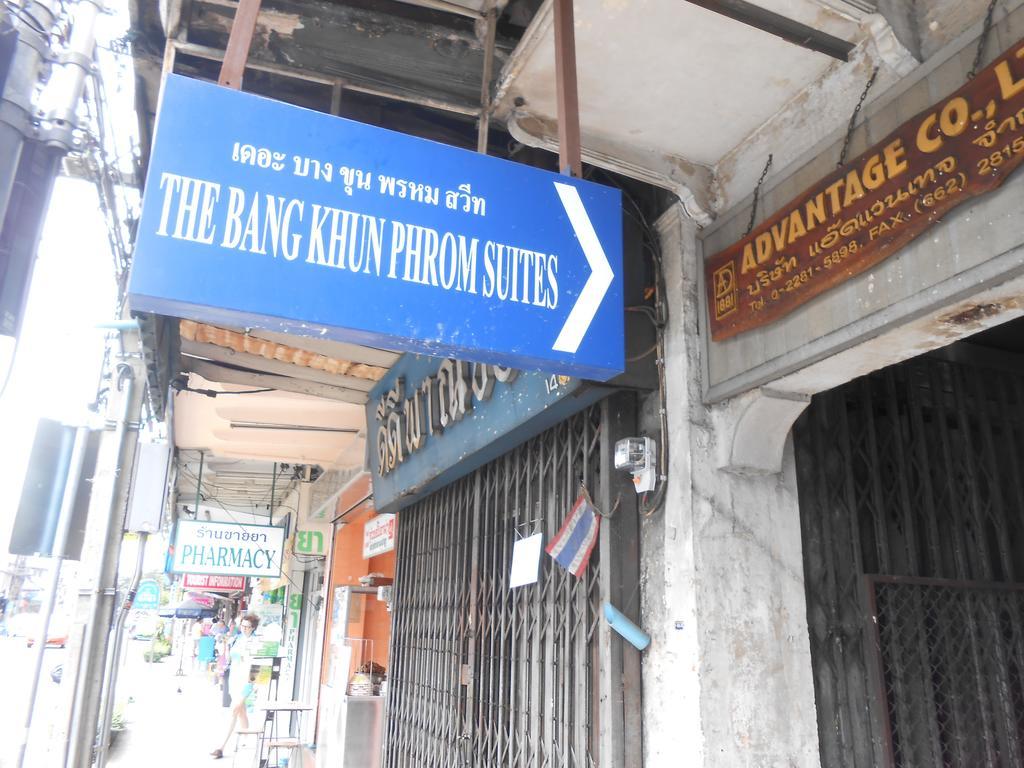 The Bang Khun Phrom Suites Bangkok Zewnętrze zdjęcie